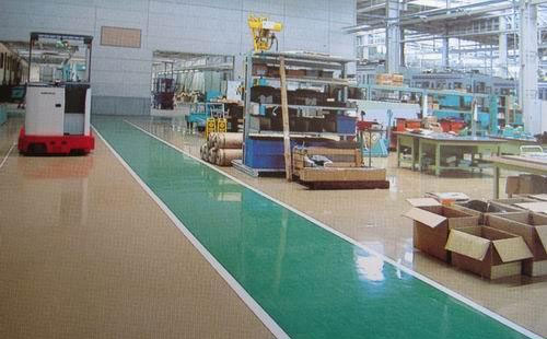 应该如何预防同德环氧地坪出现发白的现象